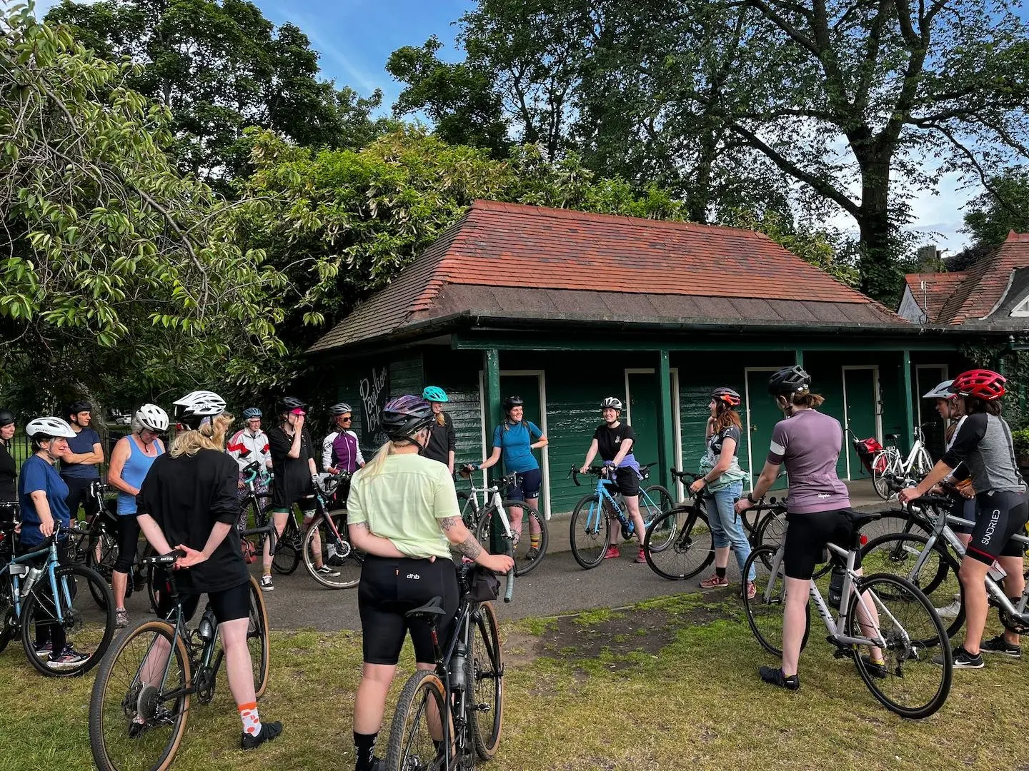 Picture of Queens of Pain members before setting off on a ride.